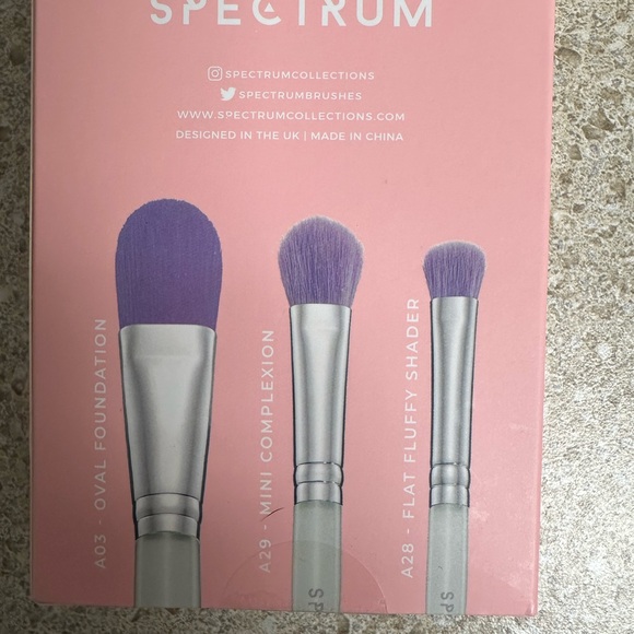 Spectrum Brush Club - Picture 7 of 8